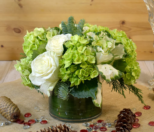 Florist «Feldis Florists Inc», reviews and photos, 2170 Sunrise Hwy, Merrick, NY 11566, USA