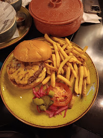 Hamburger du Restaurant américain Indiana Café - République à Paris - n°13