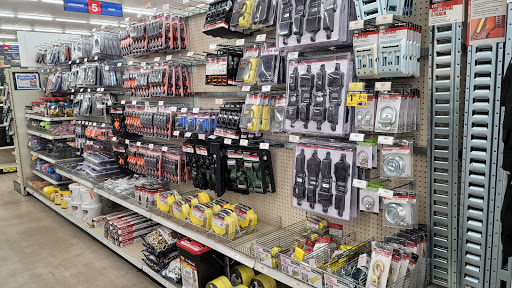 Hardware Store «Harbor Freight Tools», reviews and photos, 323 E Merritt Island Causeway, Merritt Island, FL 32952, USA