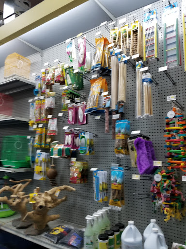 Pet Store «Petland Lewis Center», reviews and photos, 86 Meadow Park Ave, Lewis Center, OH 43035, USA