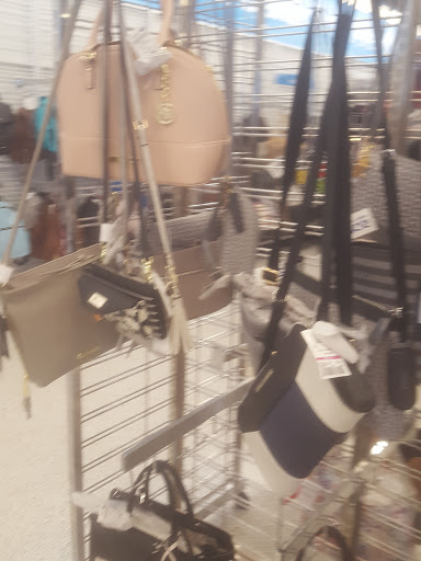 Clothing Store «Ross Dress for Less», reviews and photos, 3604 Marketplace Blvd, East Point, GA 30344, USA