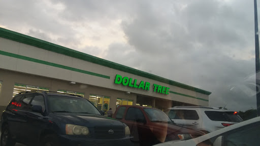 Dollar Store «Dollar Tree», reviews and photos, 4601 NW 199th St, Miami Gardens, FL 33055, USA