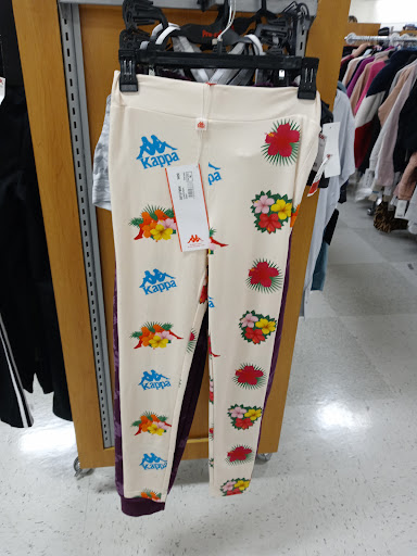 Department Store «T.J. Maxx», reviews and photos, 2150 N. Bellflower Blvd, Long Beach, CA 90815, USA