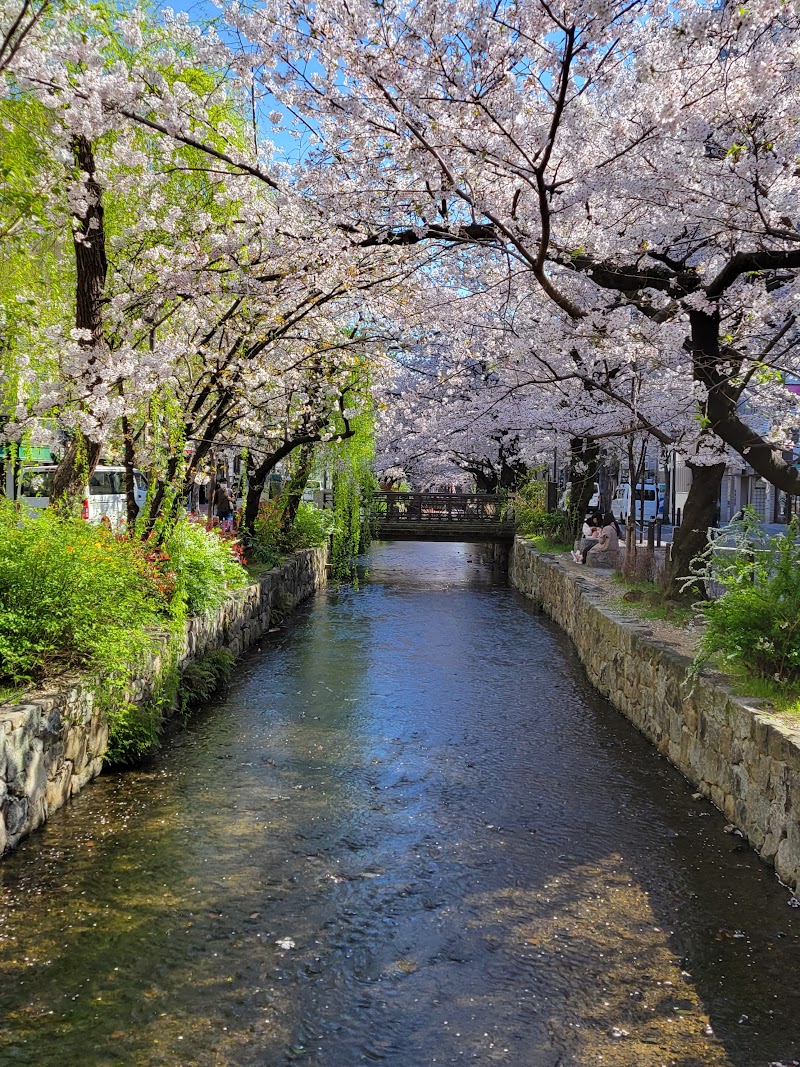 木屋町通