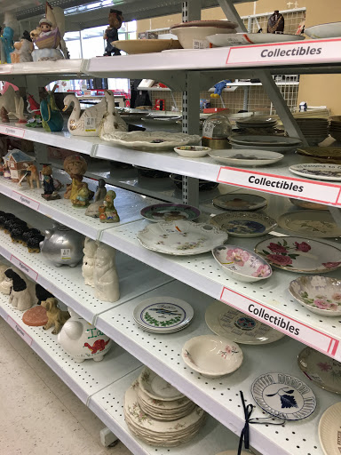 Thrift Store «Value Village», reviews and photos, 604 Sleater Kinney Rd SE, Lacey, WA 98503, USA