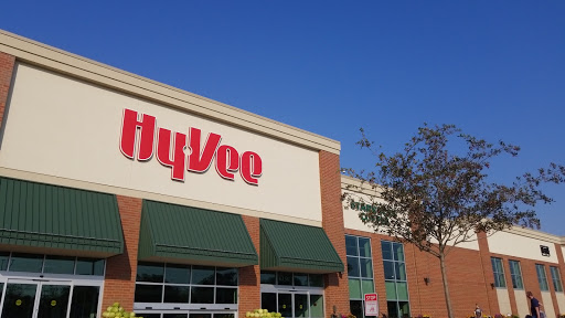 Grocery Store «Hy-Vee», reviews and photos, 6150 Egan Dr, Savage, MN 55378, USA