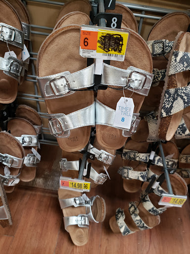 Department Store «Walmart Supercenter», reviews and photos, 23800 Allen Rd, Woodhaven, MI 48183, USA