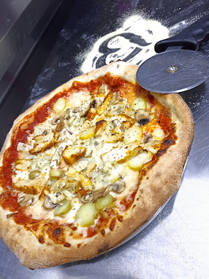 Pizza maison lardy à Lardy