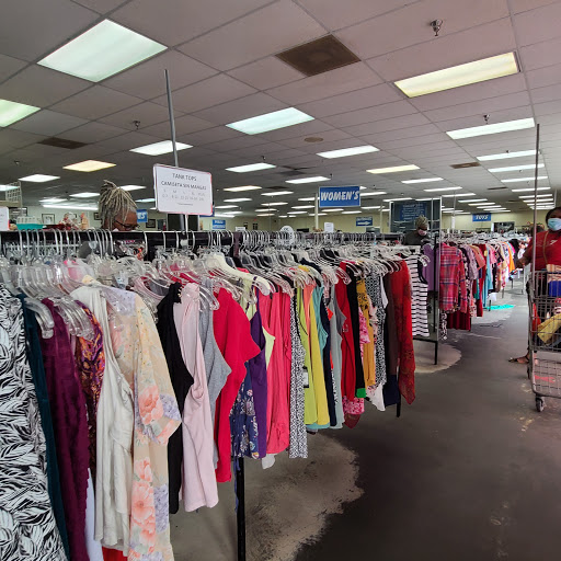 Thrift Store «Community Thrift Store», reviews and photos, 14244 N Nebraska Ave, Tampa, FL 33613, USA