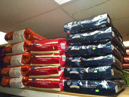 Pet Supply Store «Melis Granero Pet Shop Feed&Supply», reviews and photos, 224 E Foothill Blvd, Rialto, CA 92376, USA