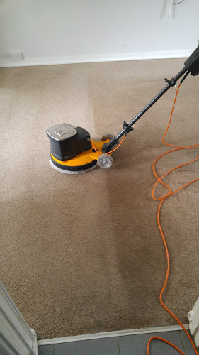 Cleaner Move Woking Carpet Cleaning - Laundry service