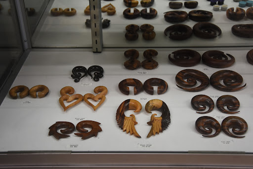 Explore chicago cubs tattoo ideas, creative tattoo ideas in Olympia, available at Metro Body Piercing