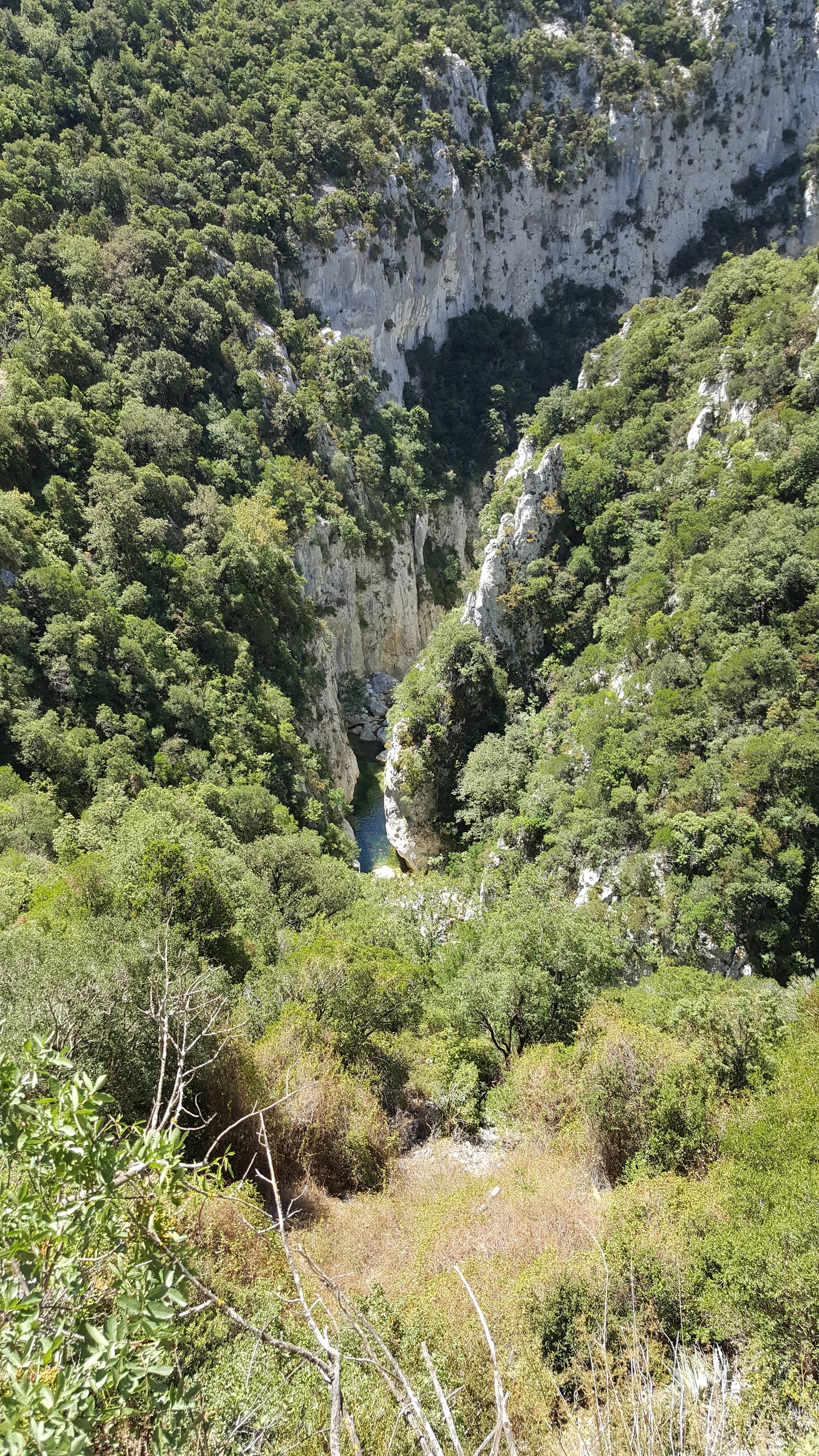 Photo n° 16 de l'avis de Jose.a fait le 07/10/2016 à 06:26
