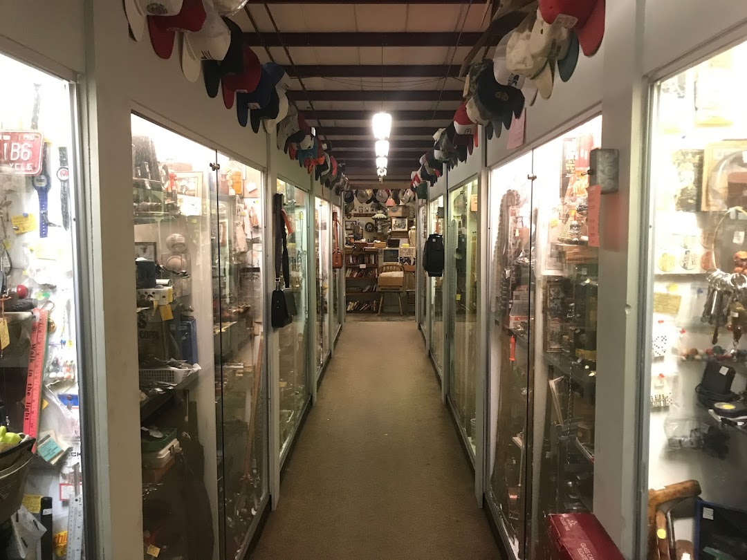 Lake Manawa Antique Mall