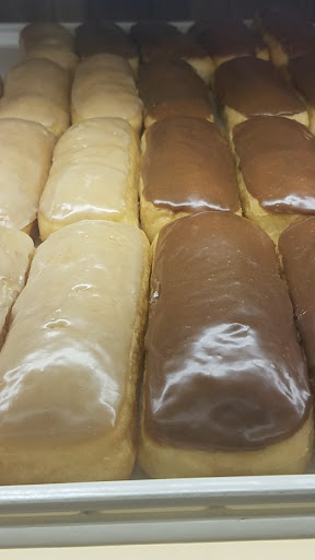 Donut shop,Dessert shop «Daylight Donuts», reviews and photos, 214 W Commercial St,Ozark, AR 72949,United States