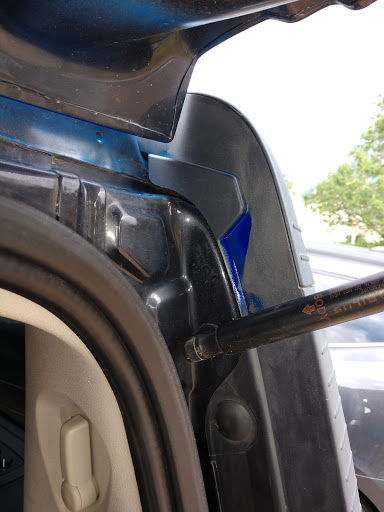 Auto Body Shop «Maaco Collision Repair & Auto Painting», reviews and photos, 15608 E 17th Ave, Aurora, CO 80011, USA