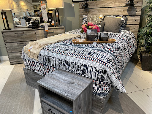 Furniture Store «Ashley HomeStore», reviews and photos, 3667 N Freeway Blvd, Sacramento, CA 95834, USA