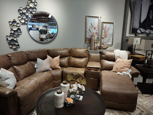 Furniture Store «La-Z-Boy Furniture Galleries», reviews and photos, 6280 Atlanta Hwy, Montgomery, AL 36117, USA