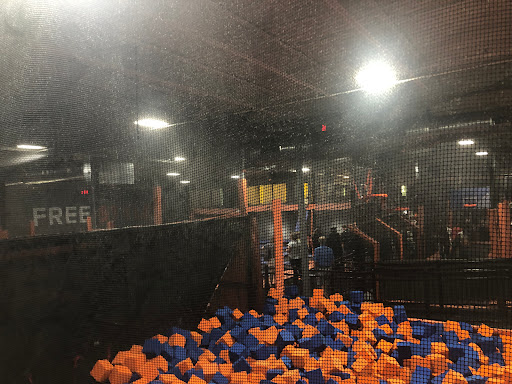 Amusement Center «Sky Zone Trampoline Park», reviews and photos, 13310 Industrial Park Blvd #160, Plymouth, MN 55441, USA