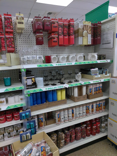 Dollar Store «Dollar Tree», reviews and photos, 4005 Manzanita Ave #32, Carmichael, CA 95608, USA