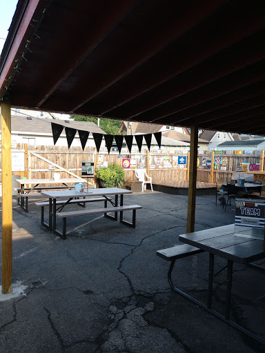 Live Music Venue «State Street Pub», reviews and photos, 243 N State Ave, Indianapolis, IN 46201, USA