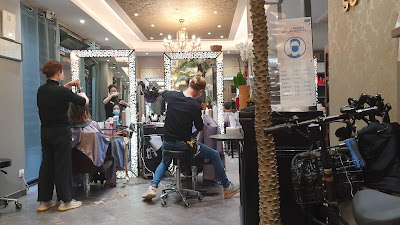 Coiffure So Hair à Paris