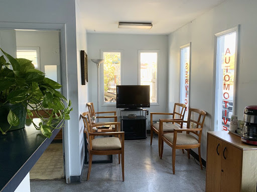 Auto Repair Shop «C & J Automotive», reviews and photos, 6947 Nolensville Rd, Brentwood, TN 37027, USA