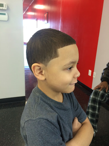 Barber Shop «Platinum Cuts Barbershop», reviews and photos, 901 North Point Blvd a, Baltimore, MD 21224, USA