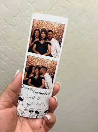 Magic Mirror AZ: A Photo Booth Company
