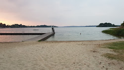 Schwimmbad am Schaalsee'in fotoğrafı düz bir kıyı şeridi ile birlikte