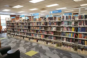 Gwinnett County Public Library - Peachtree Corners Branch image