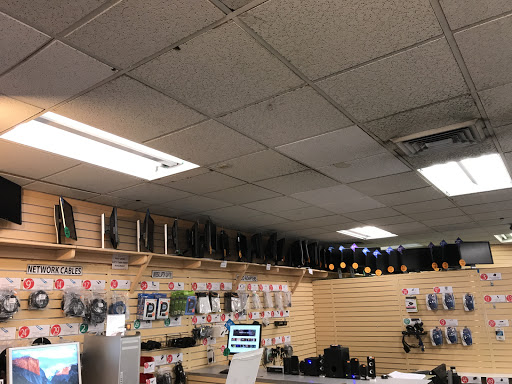 Used Computer Store «Action Computers Inc.», reviews and photos, 2890 S Colorado Blvd F, Denver, CO 80222, USA