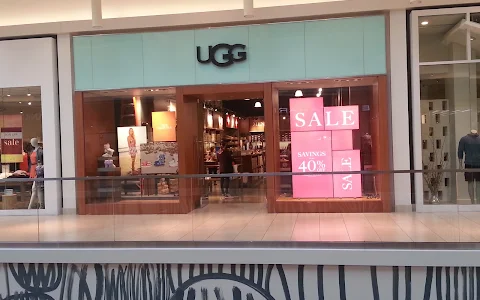 UGG Fashion Outlets of Chicago image