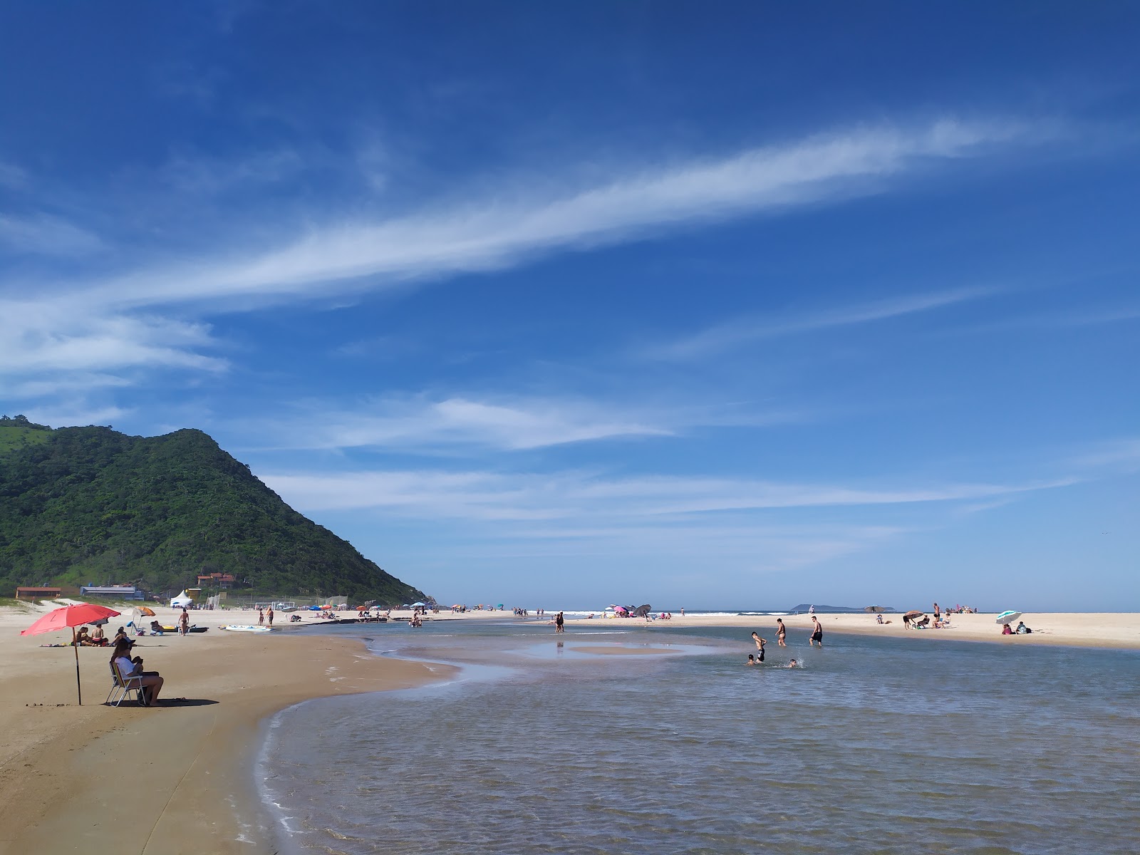 Foto van Praia do Siriu voorzieningenruimte