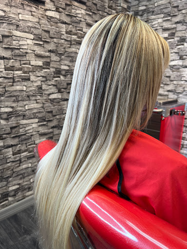 Hair Salon «Shallamars Hair Solutions», reviews and photos, 8956 Turkey Lake Rd, Orlando, FL 32819, USA