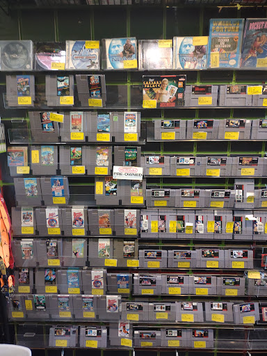 Video Game Rental Store «Gameplay», reviews and photos, 29462 W Seven Mile Rd, Livonia, MI 48152, USA