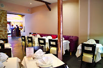 Atmosphère du Restaurant Indien SURAJ Paris - n°2