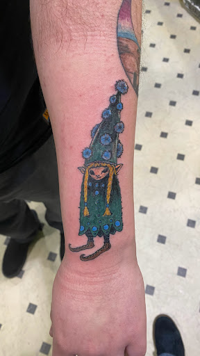 Find web tattoo ideas for your next unique tattoo in Evansville at Ink Therapy 101