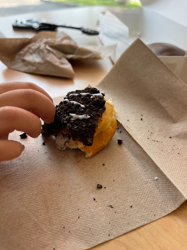 Bakery «Krispy Kreme Doughnuts», reviews and photos, 6627 San Dario Ave, Laredo, TX 78041, USA