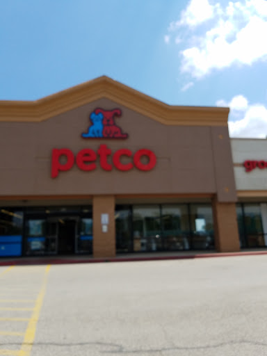 Pet Supply Store «Petco Animal Supplies», reviews and photos, 2714 Mountaineer Blvd, Charleston, WV 25309, USA