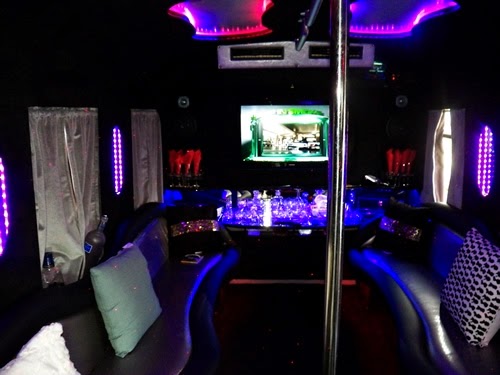 Bargain Limo Party Bus image 10
