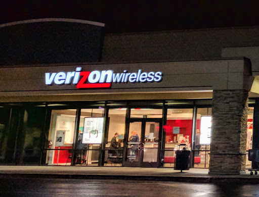 Cell Phone Store «Verizon», reviews and photos, 7809 NE Vancouver Plaza Dr #170, Vancouver, WA 98662, USA