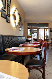 Photo n°81 de Les P'tits Lilou (SARL Le Royal's) à Apt ()