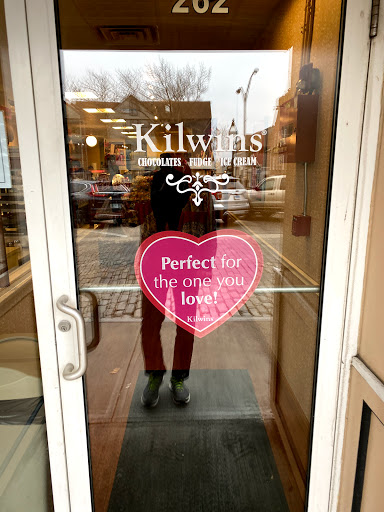 Ice Cream Shop «Kilwins Chocolates and Ice cream», reviews and photos, 262 Thames St, Newport, RI 02840, USA