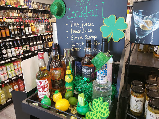 Liquor Store «Beaverton Liquor», reviews and photos, 11423 SW Beaverton Hillsdale Hwy, Beaverton, OR 97005, USA