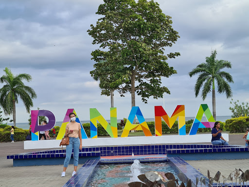 Parador Fotografico | Panama Sign