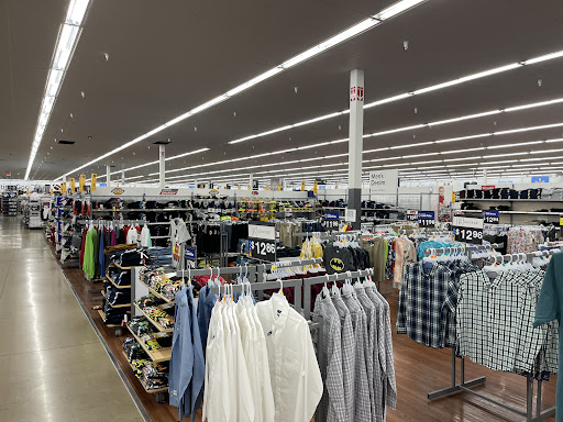Department Store «Walmart Supercenter», reviews and photos, 801 Meacham Rd, Elk Grove Village, IL 60007, USA
