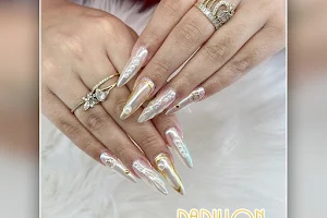 Papillon Nails & Spa image