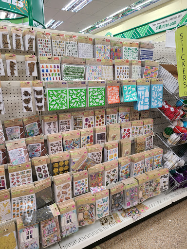 Dollar Store «Dollar Tree», reviews and photos, 1455 Peachtree Pkwy, Cumming, GA 30041, USA