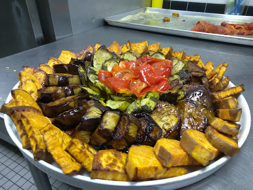 Shopping Mall «Linwood Plaza Shopping Center», reviews and photos, 158 Linwood Dr, Fort Lee, NJ 07024, USA